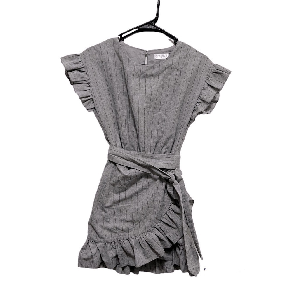 Vestique Wrap Cotton pin strip ruffle Mini Dress. Size small